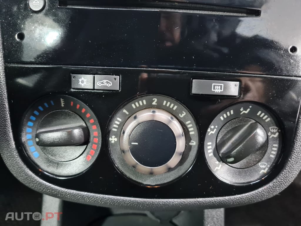 Opel Corsa  1.3 CDTI Edition Série  111 Anos