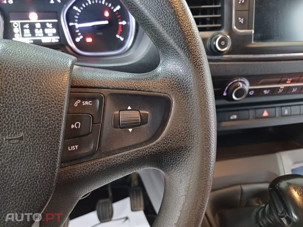 Peugeot Expert 2.0 BlueHDi L1H1 Pro Compact