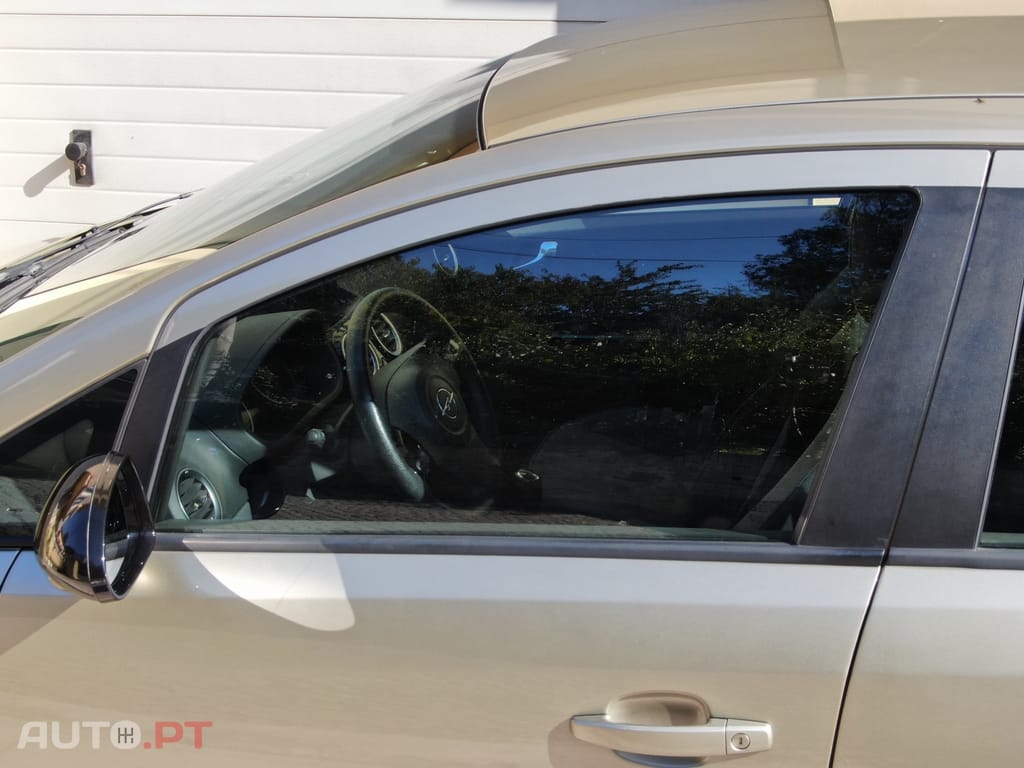Opel Corsa Cosmo 1.2