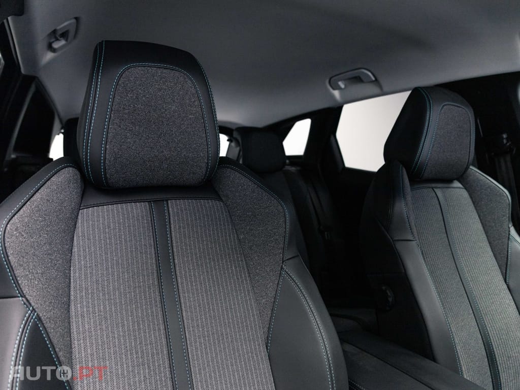 Peugeot 3008 1.5 BlueHDi Allure EAT8
