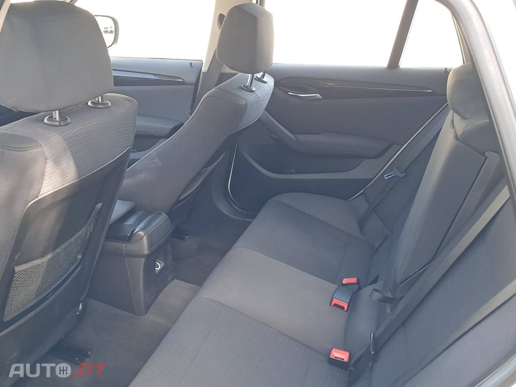 BMW X1 18 d xDrive