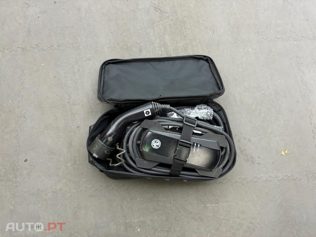 MG EHS 1.5T-GDI PHEV Luxury