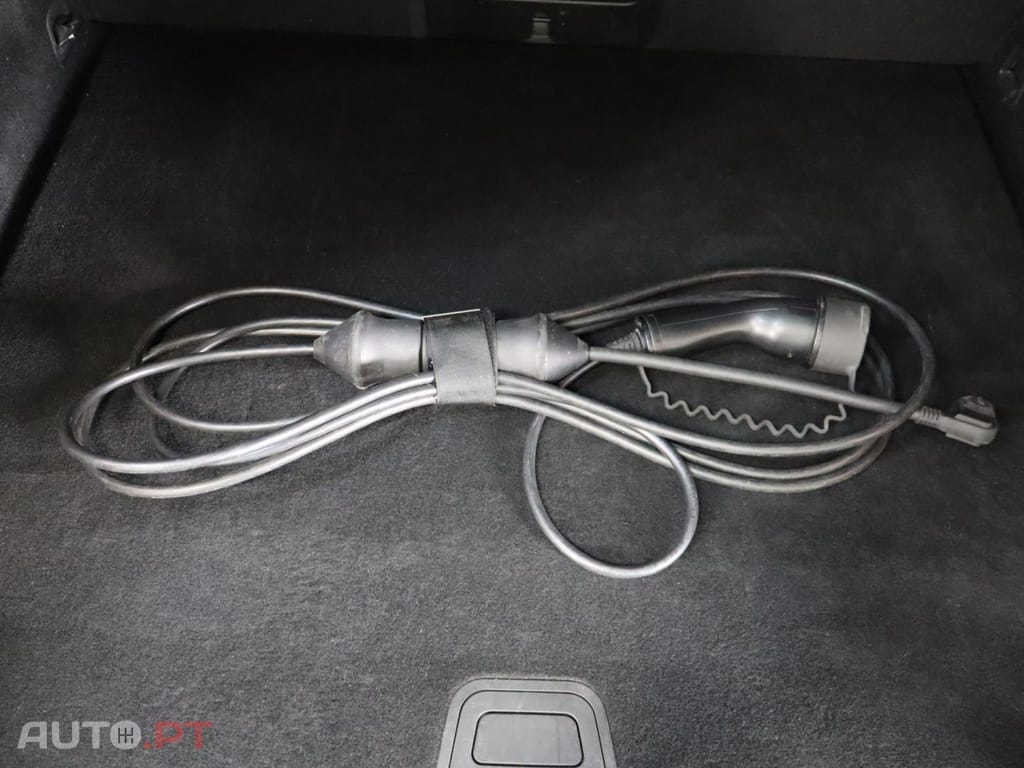 Volvo XC60 2.0 T6 PHEV Inscription AWD