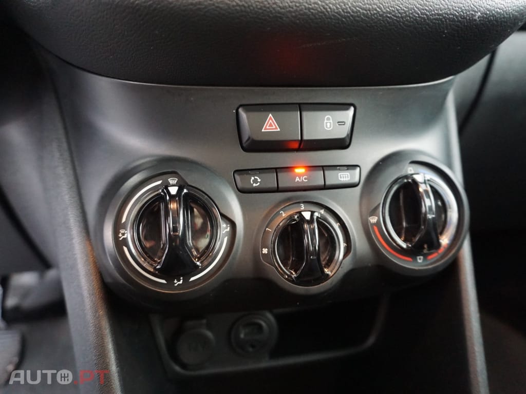 Peugeot 208 1.2 PureTech Style