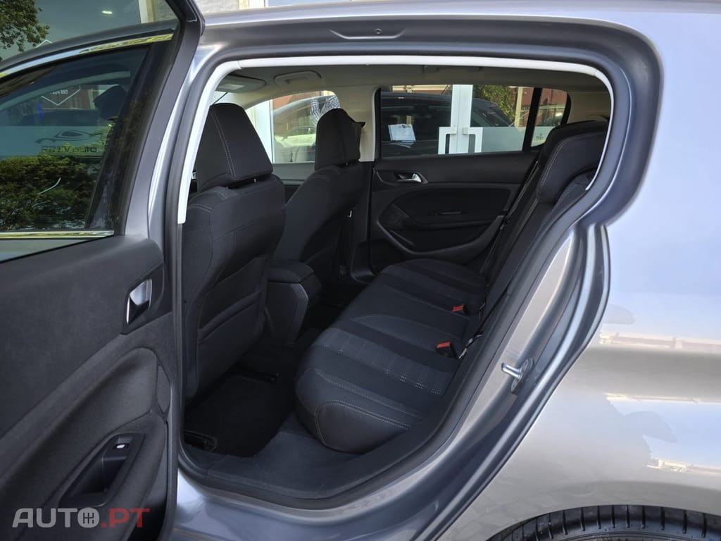 Peugeot 308 1.2 PureTech Style