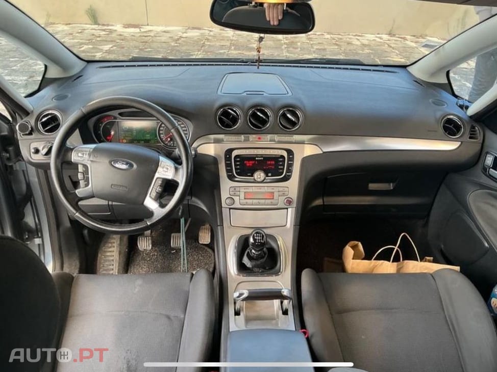 Ford S-Max 1.8 TDCi Titanium 7L