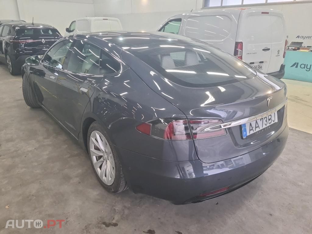 Tesla Model S 100 kWh Long Range AWD