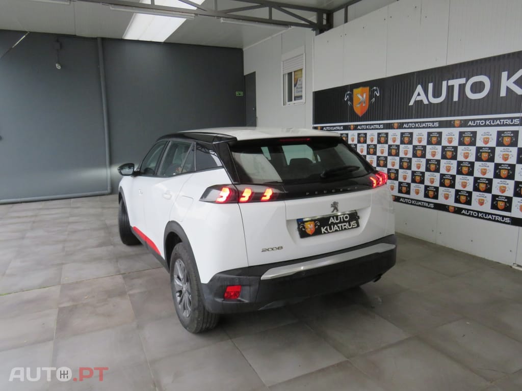 Peugeot 2008 1.5 BlueHDi Active