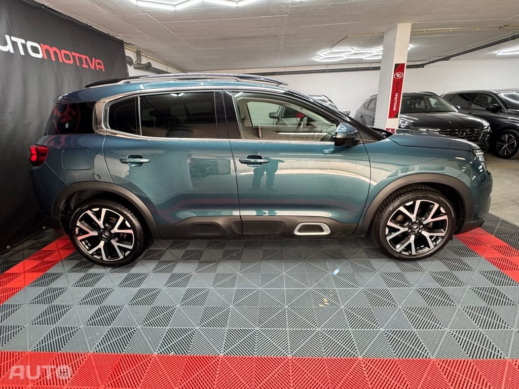 Citroen C5 Aircross 1.2 PureTech Shine EAT8
