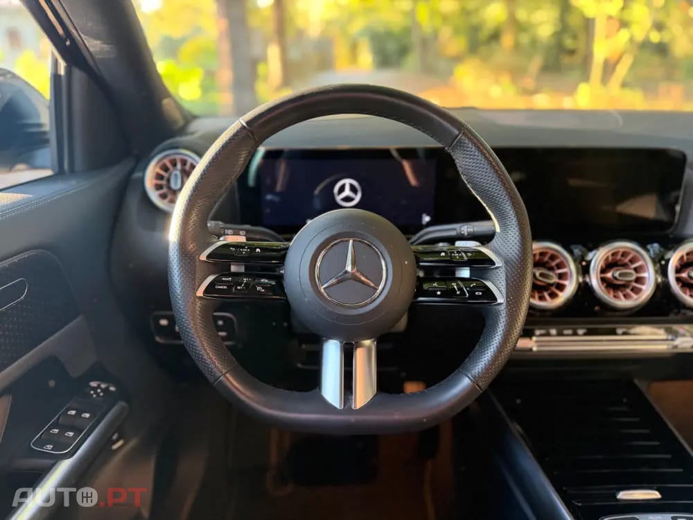 Mercedes-Benz EQA 300 4Matic AMG Line