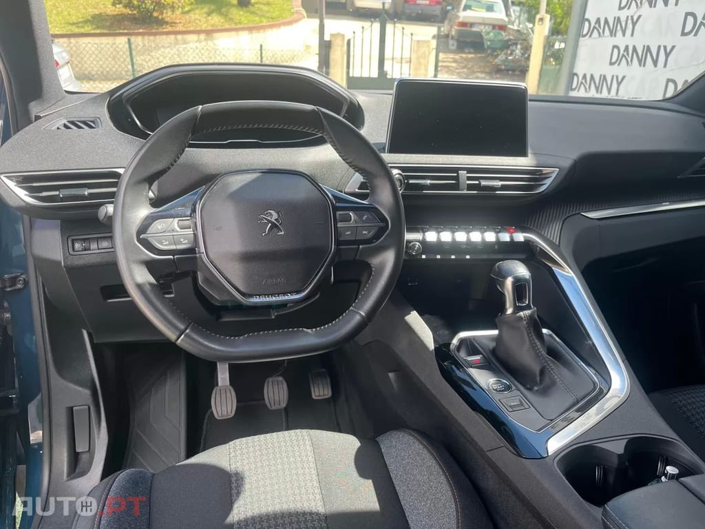 Peugeot 5008 1.5 BlueHDi Allure Pack