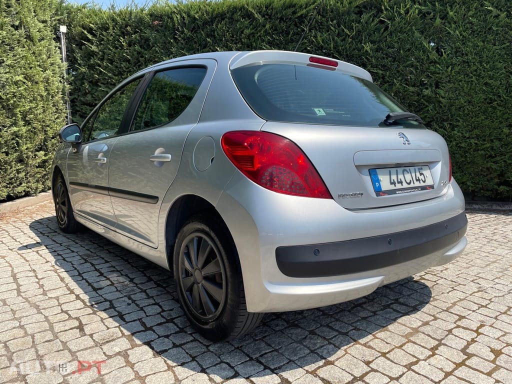 Peugeot 207 1.4 HDi Premium