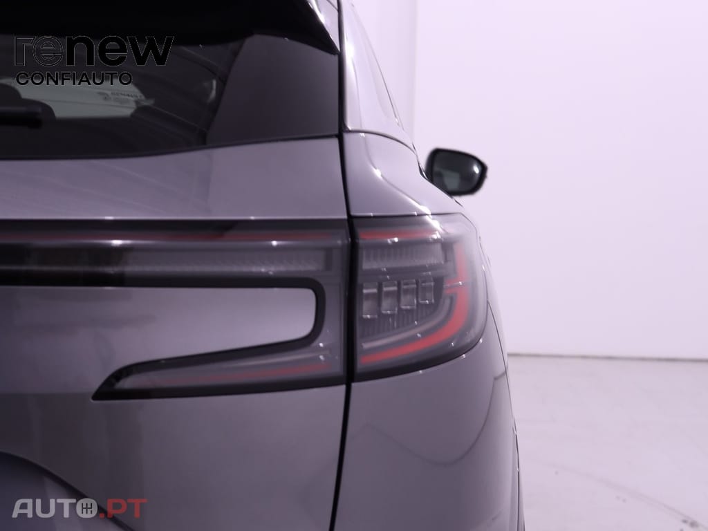 Renault Austral 1.3 Mild Hybrid Iconic Auto