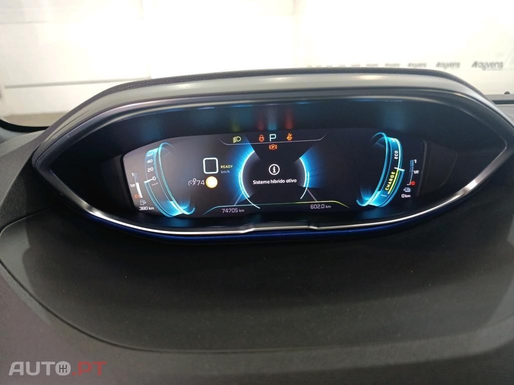 Peugeot 3008 1.6 Hybrid Active Pack e-EAT8