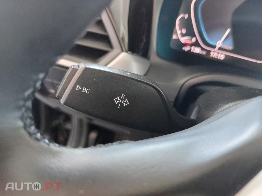 BMW 330 e Auto