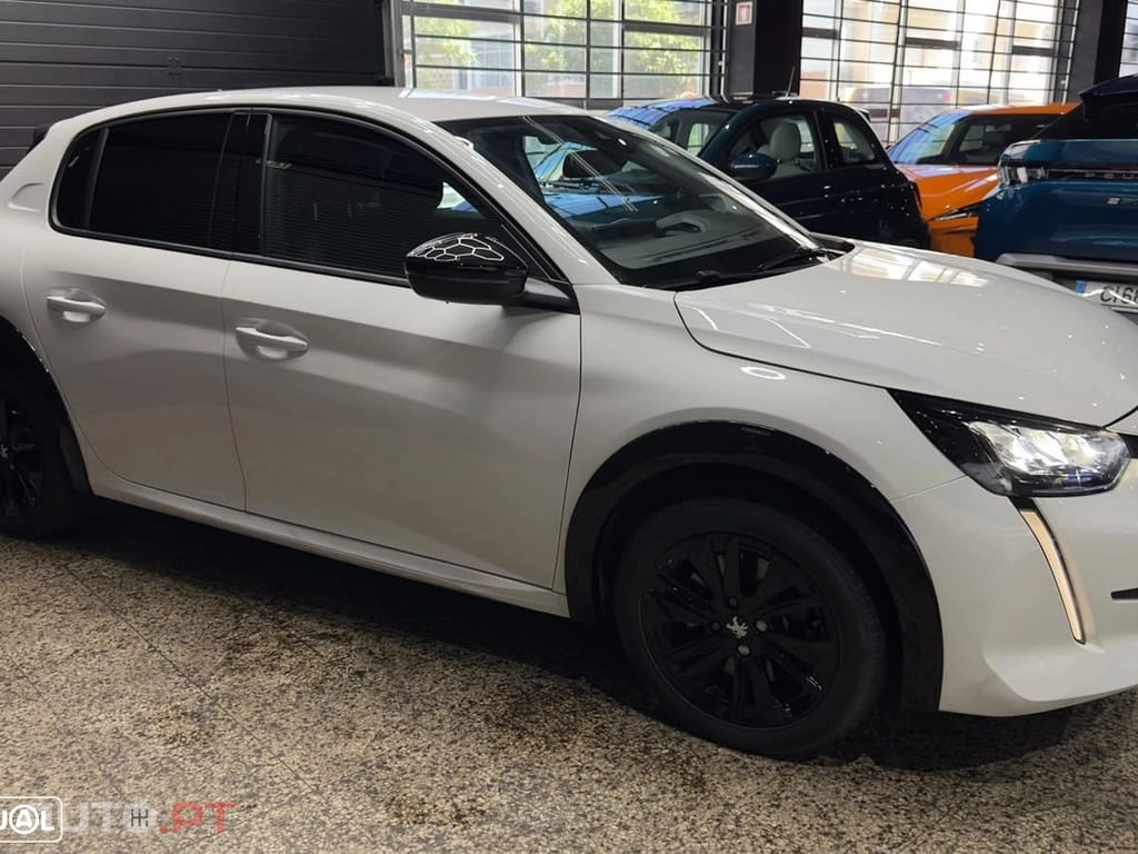 Peugeot E-208 Allure Pack