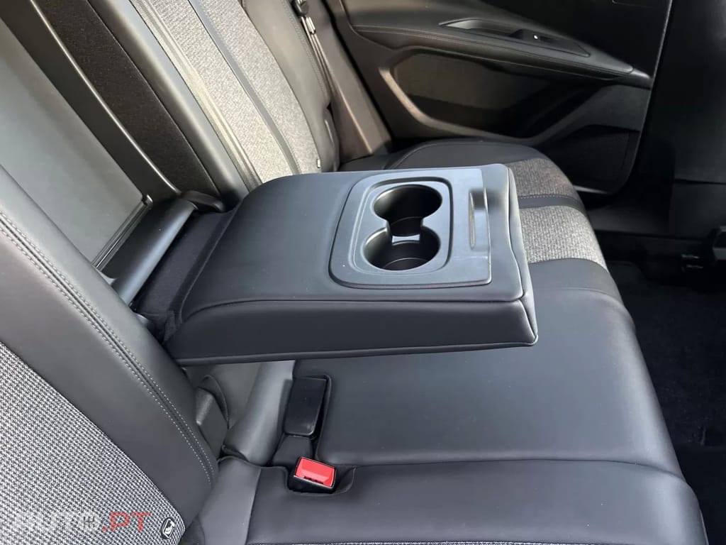 Peugeot 3008 1.5 BlueHDi Active Pack