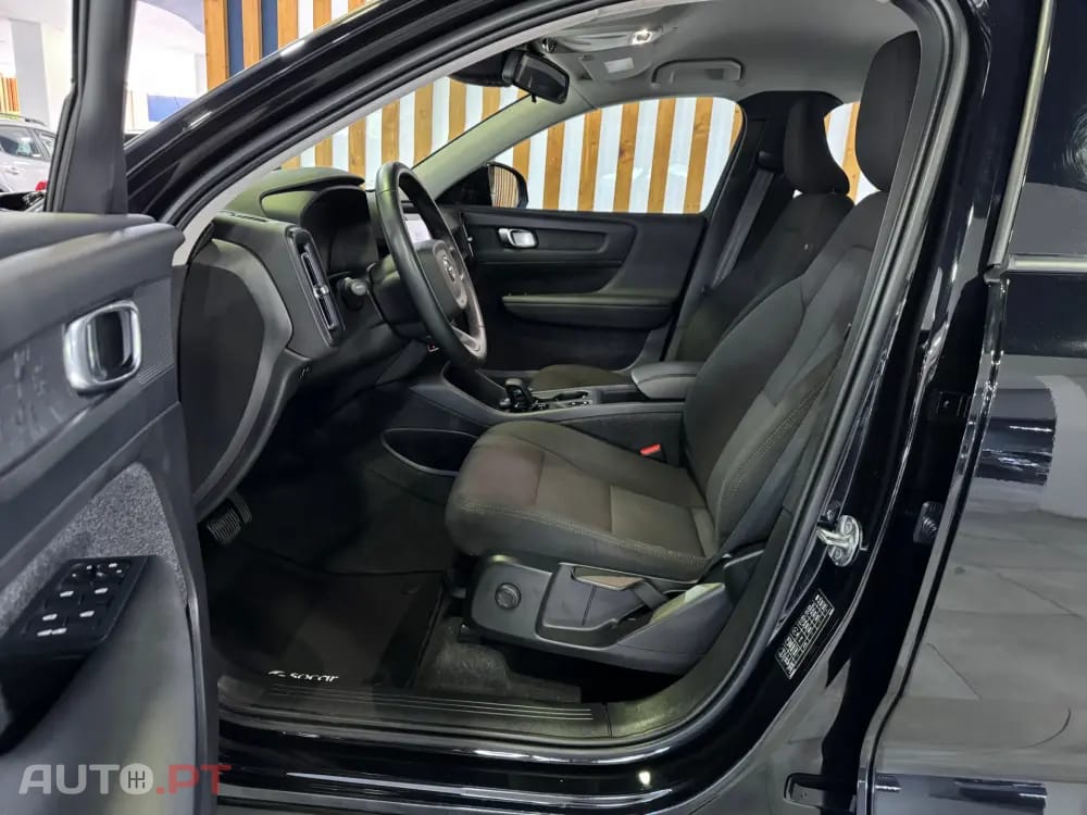 Volvo XC40 1.5 T2 Core Auto