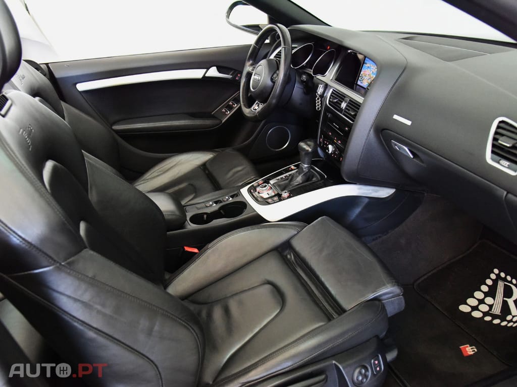 Audi A5 2.0TDI MULTITRONIC S-LINE