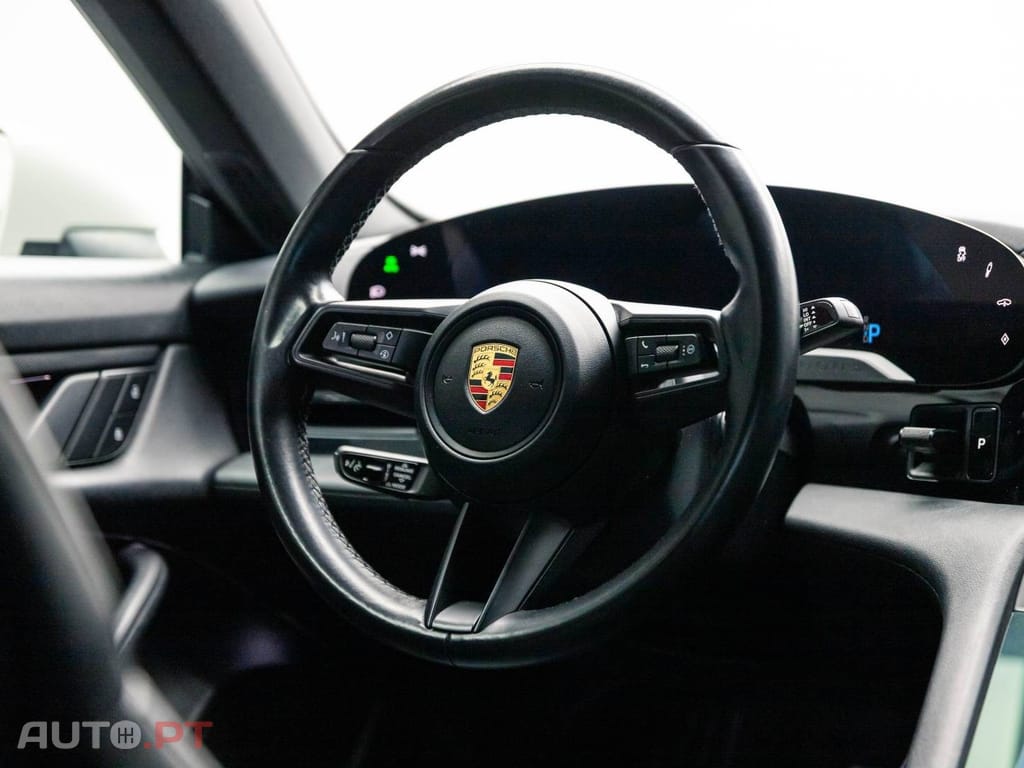 Porsche Taycan 4S bateria Performance Plus