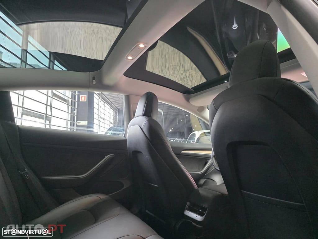 Tesla Model 3 Standard Range Plus RWD