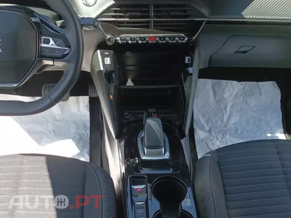 Peugeot E-208 50 KWh Active Pack
