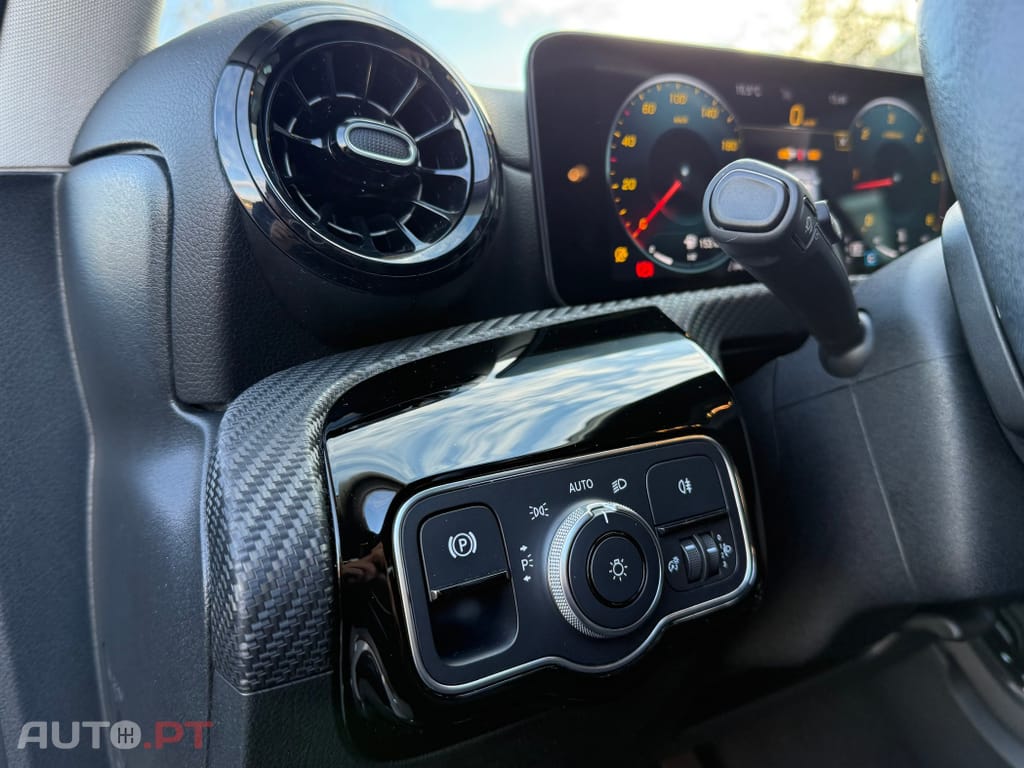 Mercedes-Benz A 180 d 8G-DCT Progressive