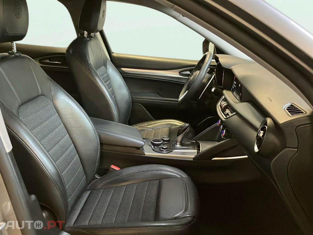 Alfa Romeo Stelvio 2.2 D Super AT8