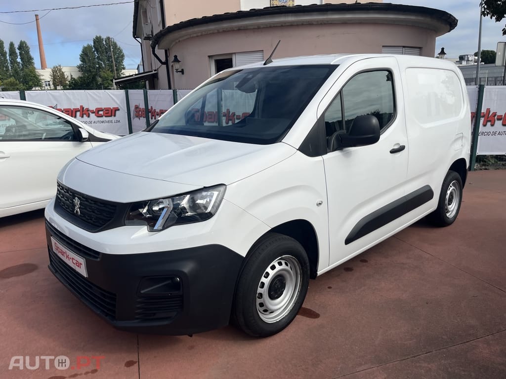 Peugeot Partner 1.5 BlueHDi Premium Standard