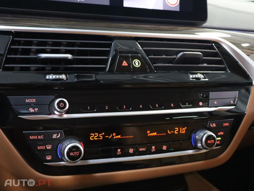 BMW 530 e Auto Line Luxury