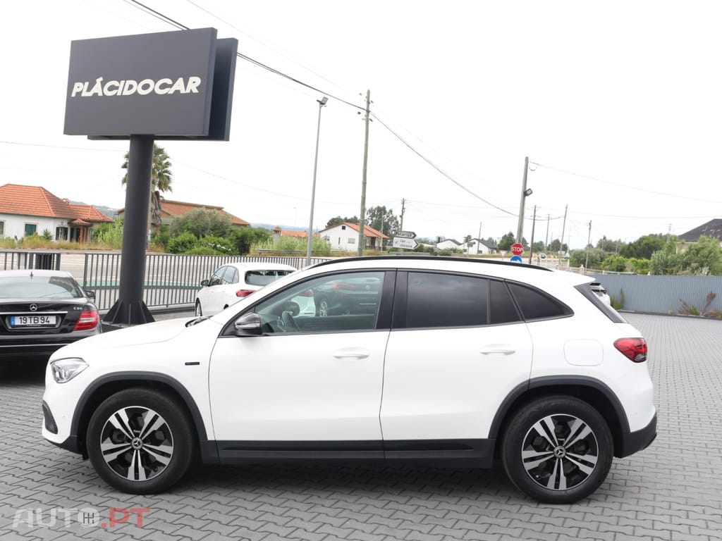 Mercedes-Benz GLA 250 e Progressive