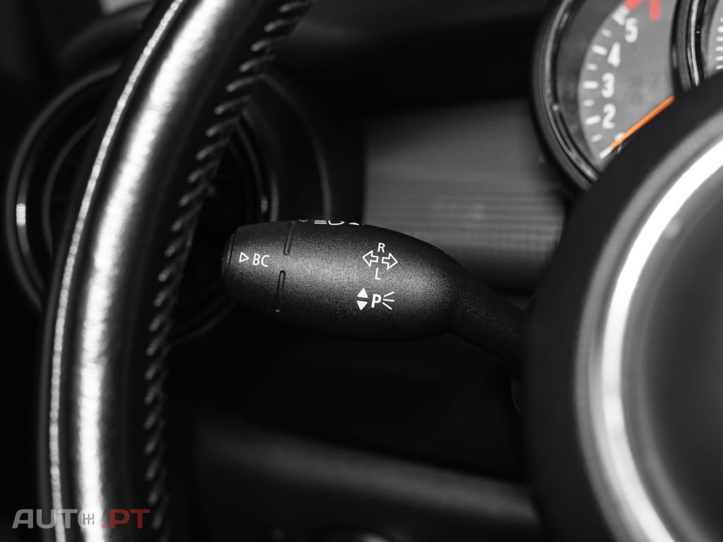 MINI Cooper Cooper D