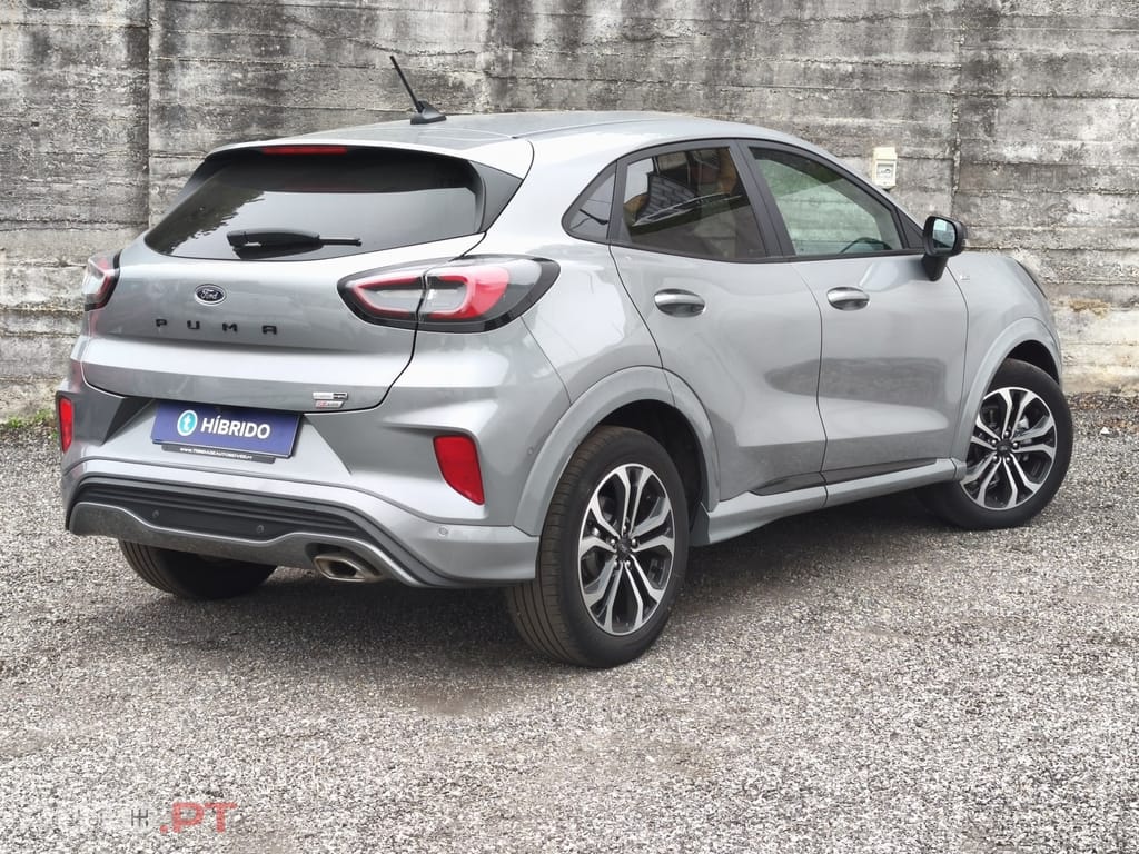 Ford Puma 1.0 EcoBoost Hybrid ST-LINE