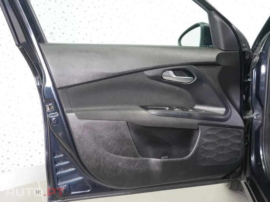Fiat Tipo 1.6 M-Jet Lounge Tech