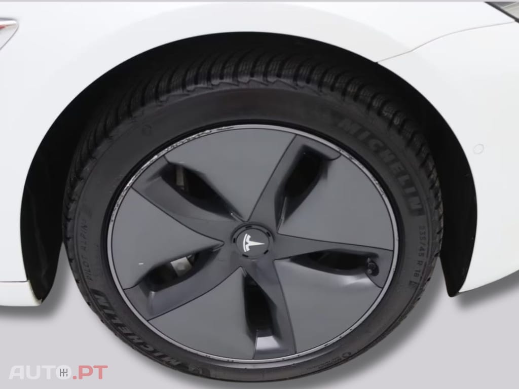 Tesla Model 3 Standard I.V.A DEDUTÍVEL 