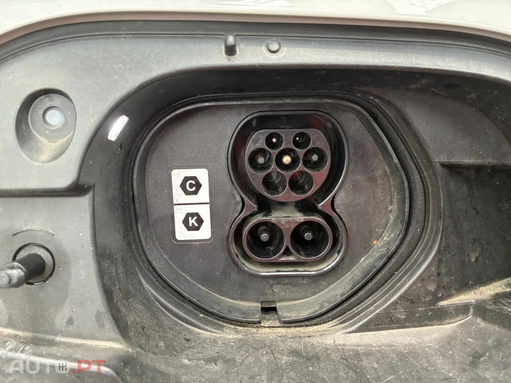 Mazda MX-30 e-SKYACTIV