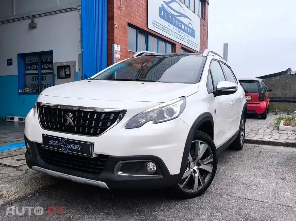 Peugeot 2008 1.2 PureTech Crossway EAT6