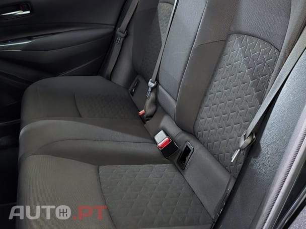 Toyota Corolla 1.8 Hybrid Comfort+P.Sport