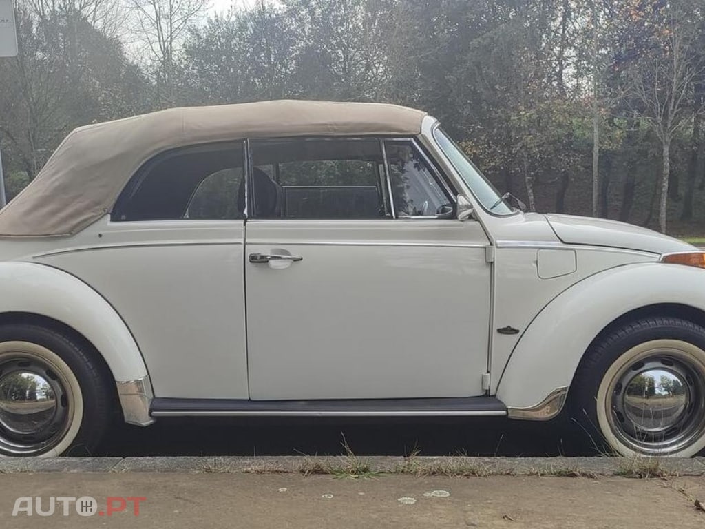 Volkswagen 1300 Karmann Cabriolet