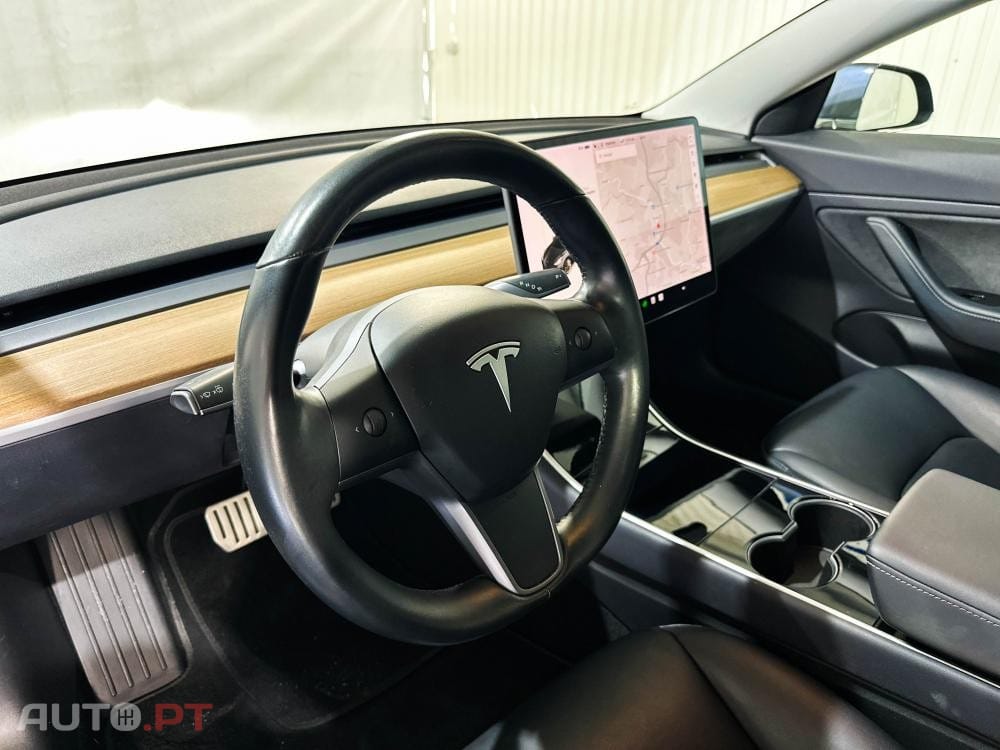 Tesla Model 3 Performance AWD