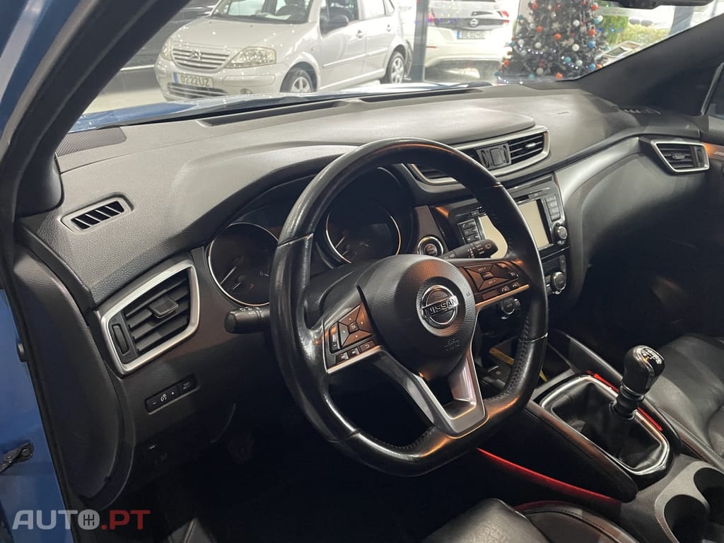 Nissan Qashqai 1.5 dCi Tekna Premium 18 360
