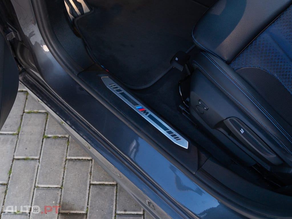 BMW 116 d Pack Desportivo M