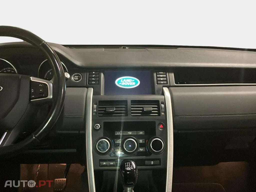 Land Rover Discovery Sport 2.0 TD4 SE