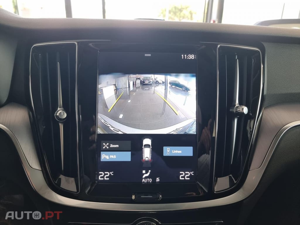 Volvo V60 2.0 T6 AWD TE Inscription Expression — fotografia 9