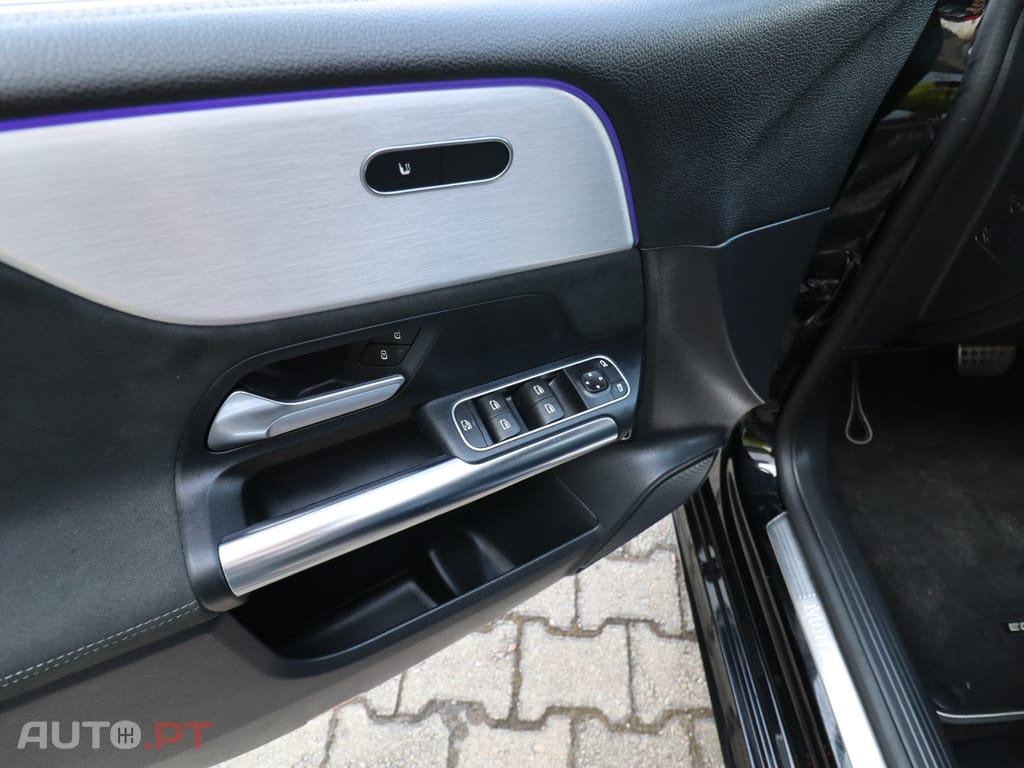 Mercedes-Benz B 250 e AMG Line