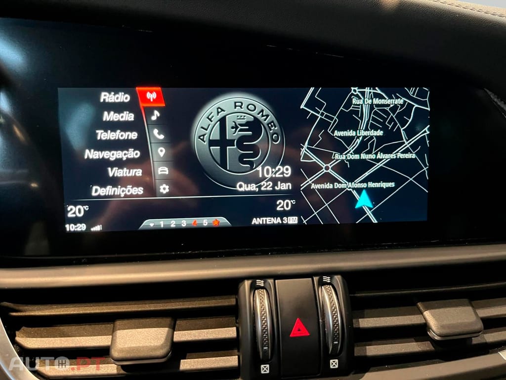 Alfa Romeo Giulia Quadrifoglio bi-turbo 510cv