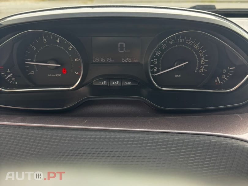 Peugeot 2008 1.2 PureTech Style