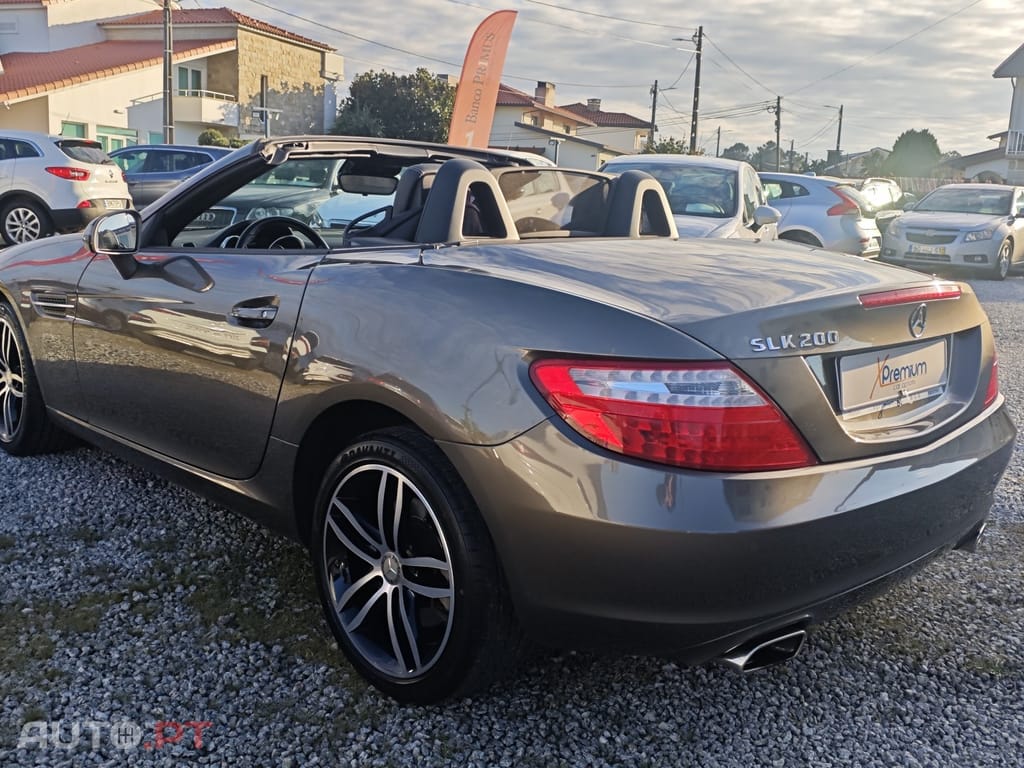 Mercedes-Benz SLK 200 (BlueEFFICIENCY)