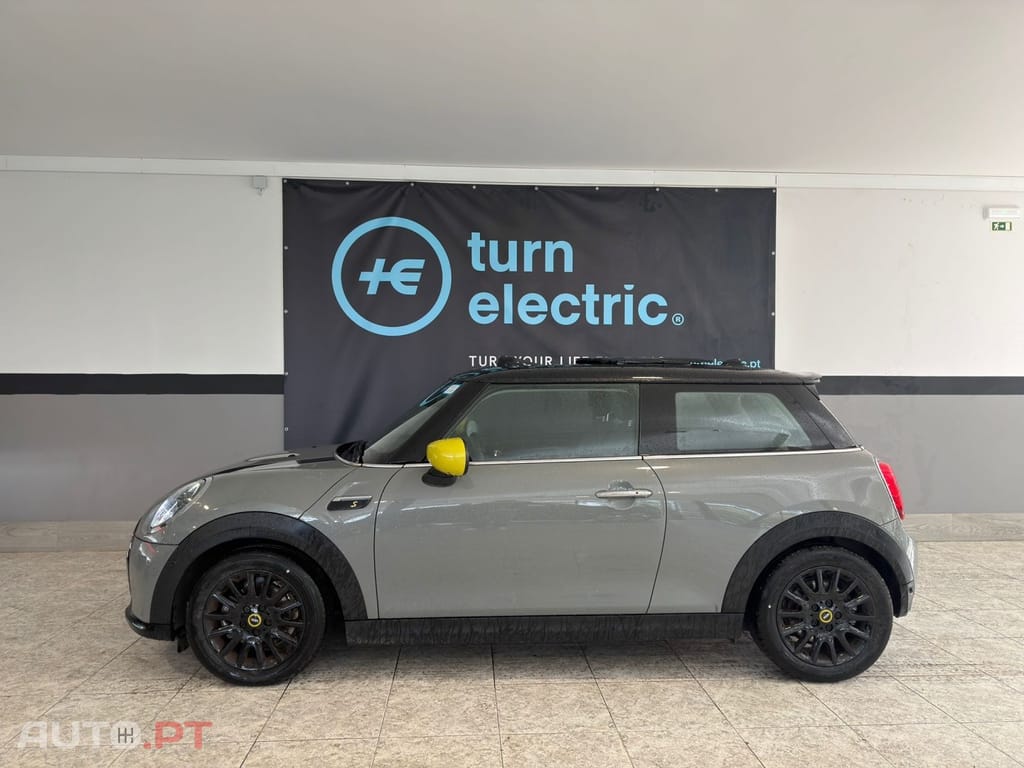 MINI Cooper Cooper SE
