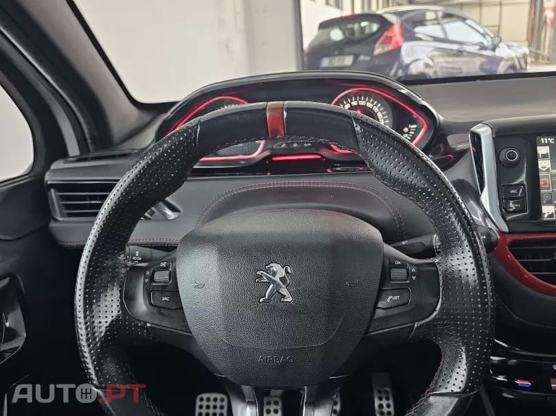 Peugeot 208 GTI 200 THP